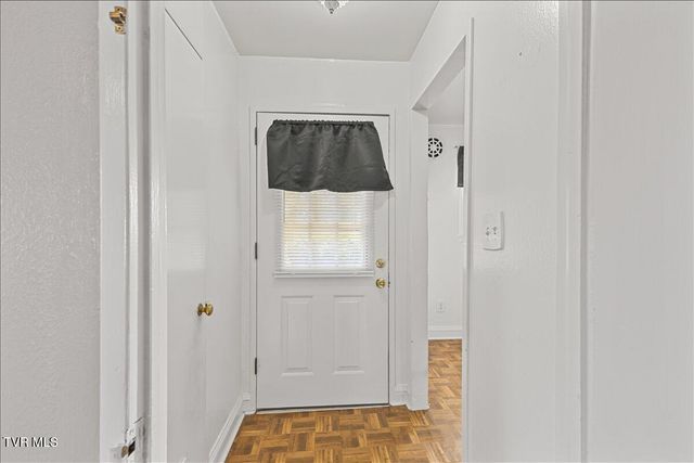 110 Neal Drive, Bristol, TN 37620