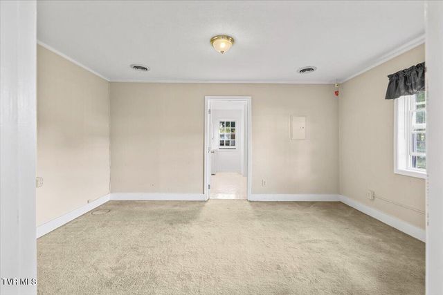 110 Neal Drive, Bristol, TN 37620