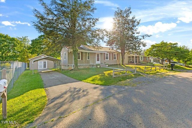 110 Neal Drive, Bristol, TN 37620