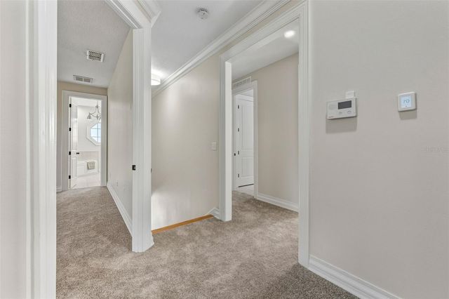 2722 N MYRTLE AVENUE, Tampa, FL 33602