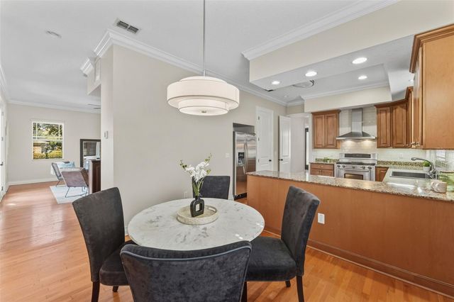 2722 N MYRTLE AVENUE, Tampa, FL 33602