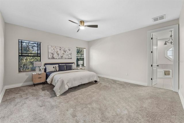 2722 N MYRTLE AVENUE, Tampa, FL 33602