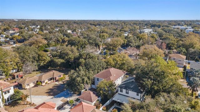 2722 N MYRTLE AVENUE, Tampa, FL 33602