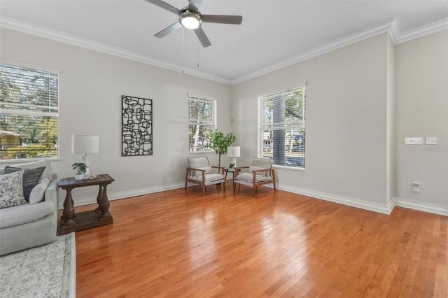 2722 N MYRTLE AVENUE, Tampa, FL 33602