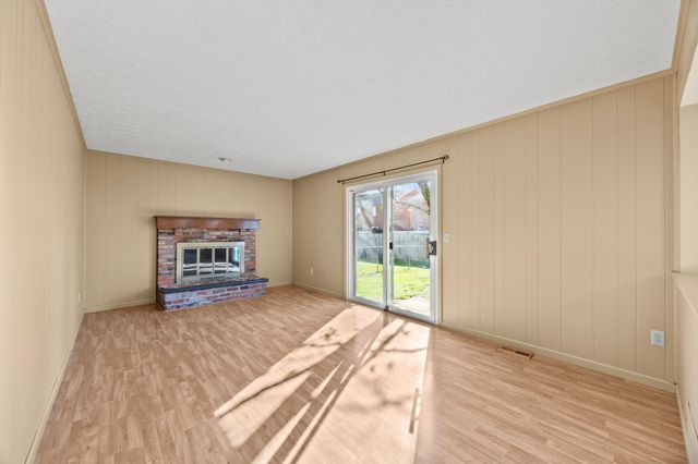 1297 Slade Avenue, Columbus, OH 43235