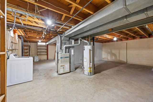 1297 Slade Avenue, Columbus, OH 43235