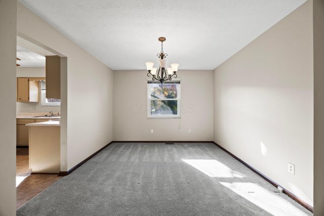 1297 Slade Avenue, Columbus, OH 43235