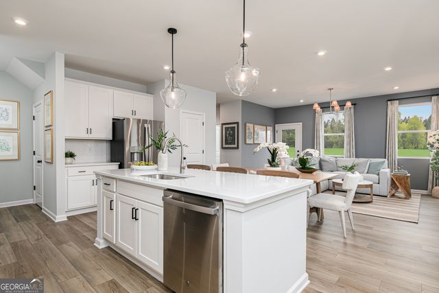 862 Leraes Way, Loganville, GA 30052