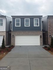 862 Leraes Way, Loganville, GA 30052