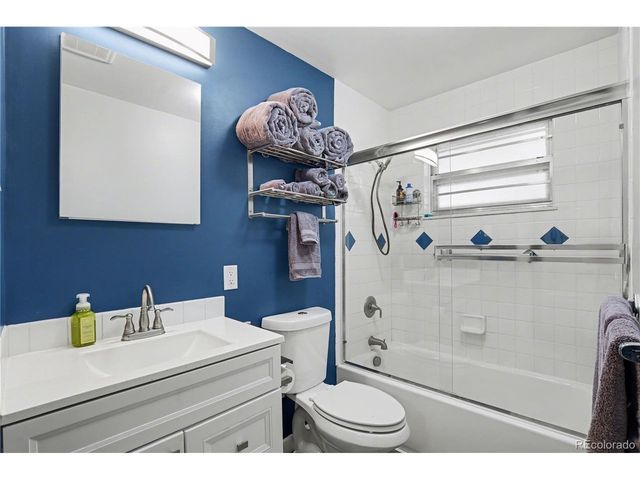 1560 E 112th Pl, Northglenn, CO 80233