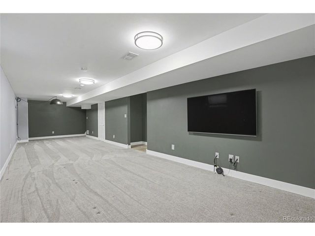 1560 E 112th Pl, Northglenn, CO 80233