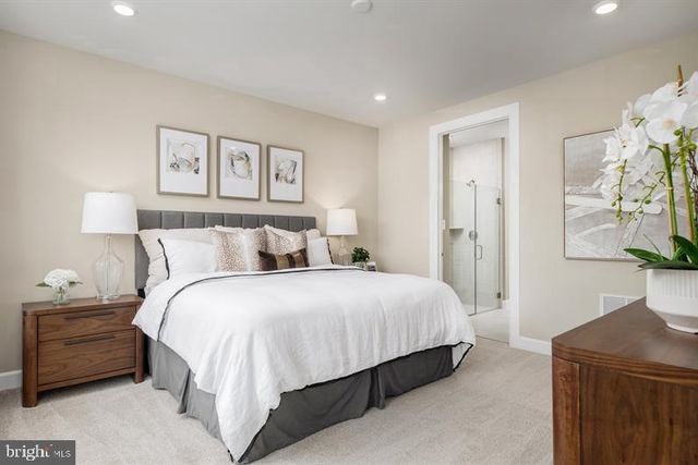 9415 FOUNDERS LN, Perry Hall, MD 21128