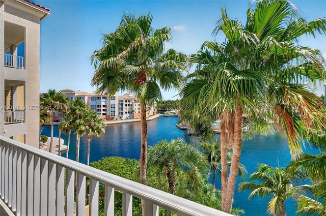 705 Crandon Blvd 506, Key Biscayne, FL 33149