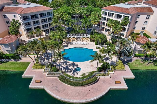 705 Crandon Blvd 506, Key Biscayne, FL 33149
