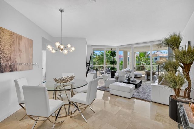 705 Crandon Blvd 506, Key Biscayne, FL 33149