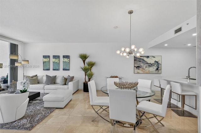 705 Crandon Blvd 506, Key Biscayne, FL 33149