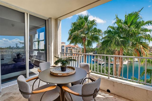 705 Crandon Blvd 506, Key Biscayne, FL 33149