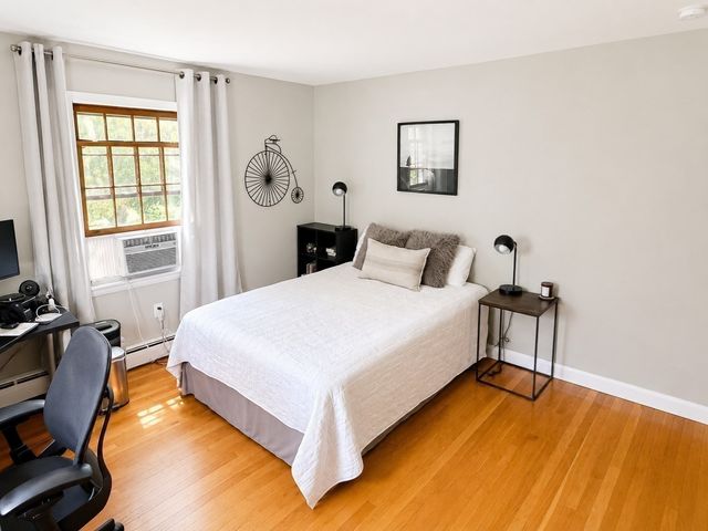 100 Sutton Hill Rd, North Andover, MA 01845