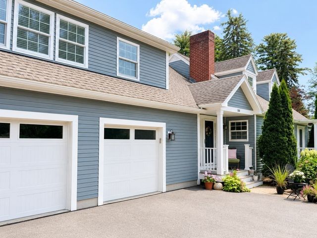 100 Sutton Hill Rd, North Andover, MA 01845