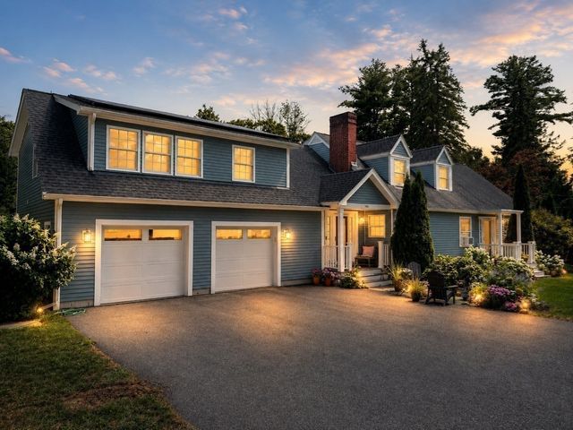 100 Sutton Hill Rd, North Andover, MA 01845