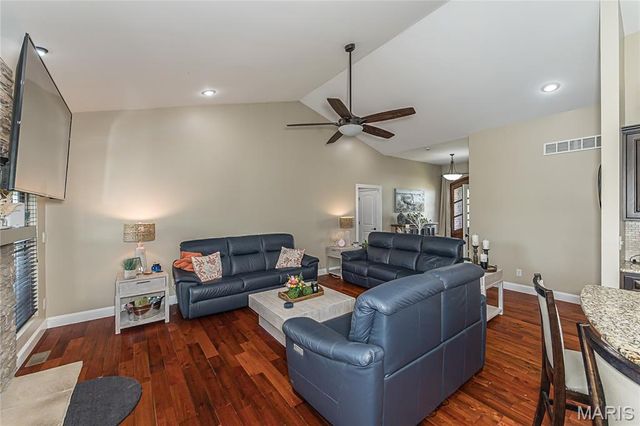 8422 Treybrooke Place, O'fallon, IL 62269