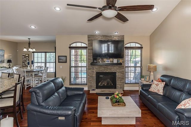 8422 Treybrooke Place, O'fallon, IL 62269