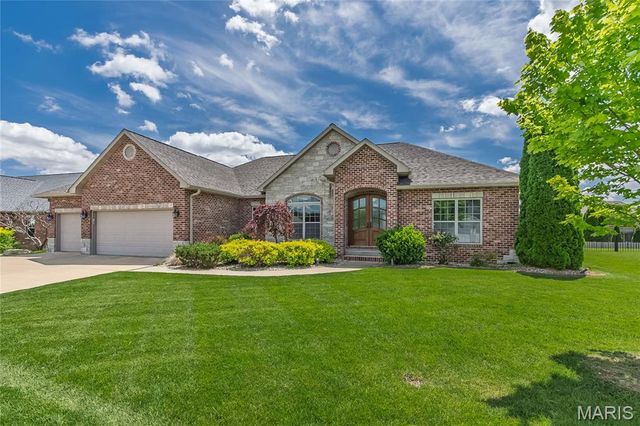 8422 Treybrooke Place, O'fallon, IL 62269