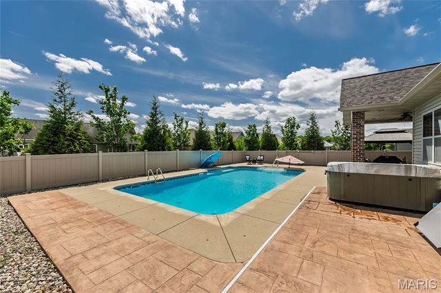 8422 Treybrooke Place, O'fallon, IL 62269