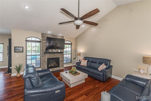 8422 Treybrooke Place, O'fallon, IL 62269