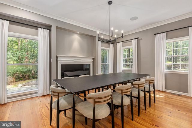 328 CANTERWOOD, Great Falls, VA 22066