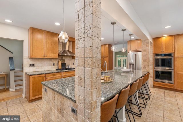 328 CANTERWOOD, Great Falls, VA 22066