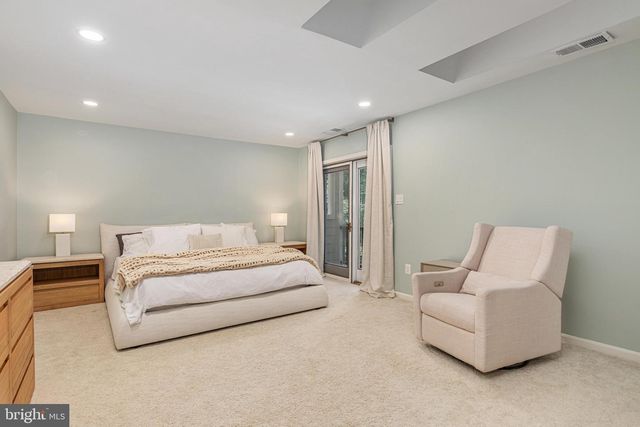 328 CANTERWOOD, Great Falls, VA 22066