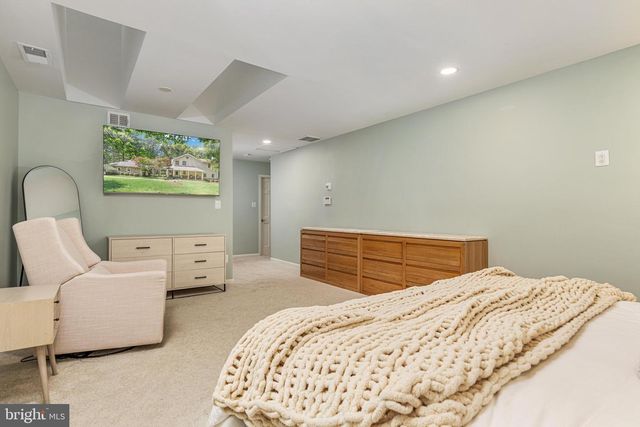 328 CANTERWOOD, Great Falls, VA 22066