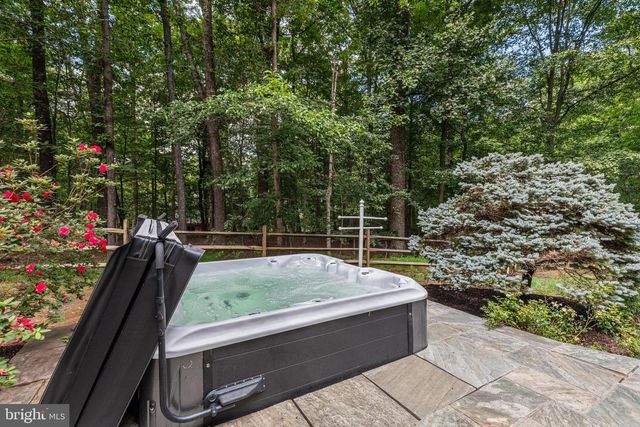 328 CANTERWOOD, Great Falls, VA 22066
