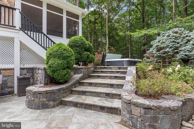 328 CANTERWOOD, Great Falls, VA 22066