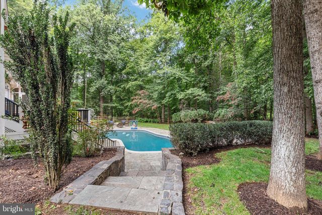 328 CANTERWOOD, Great Falls, VA 22066