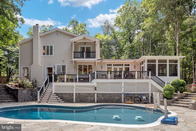 328 CANTERWOOD, Great Falls, VA 22066