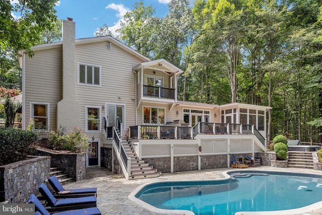 328 CANTERWOOD, Great Falls, VA 22066