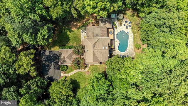328 CANTERWOOD, Great Falls, VA 22066