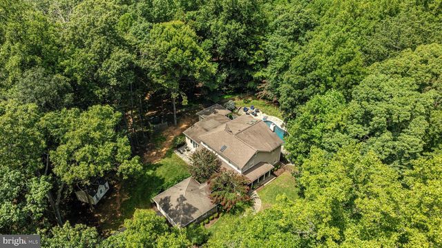 328 CANTERWOOD, Great Falls, VA 22066