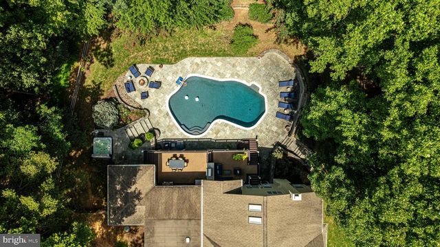 328 CANTERWOOD, Great Falls, VA 22066