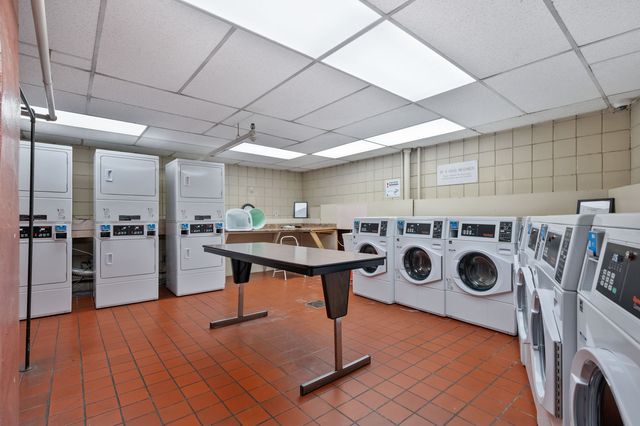 112 Washington PLACE 7B, Downtown Pgh, PA 15219