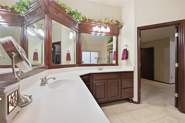 9124 SW 28th Street, Oklahoma City, OK 73128