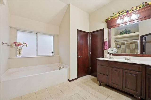 9124 SW 28th Street, Oklahoma City, OK 73128