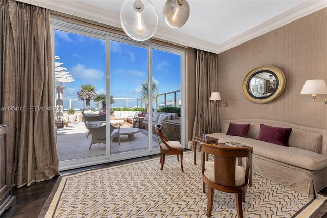 445 Grand Bay Drive PH1A, Key Biscayne, FL 33149