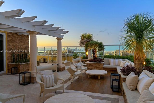 445 Grand Bay Drive PH1A, Key Biscayne, FL 33149