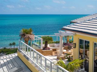 445 Grand Bay Drive PH1A, Key Biscayne, FL 33149