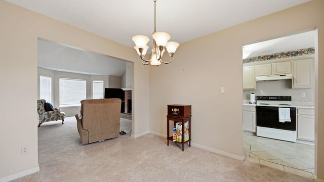 7086 COUNTRY WALK DR, Cordova, TN 38018