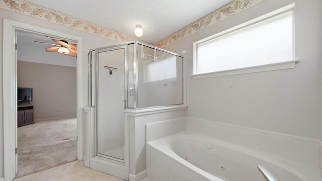 7086 COUNTRY WALK DR, Cordova, TN 38018