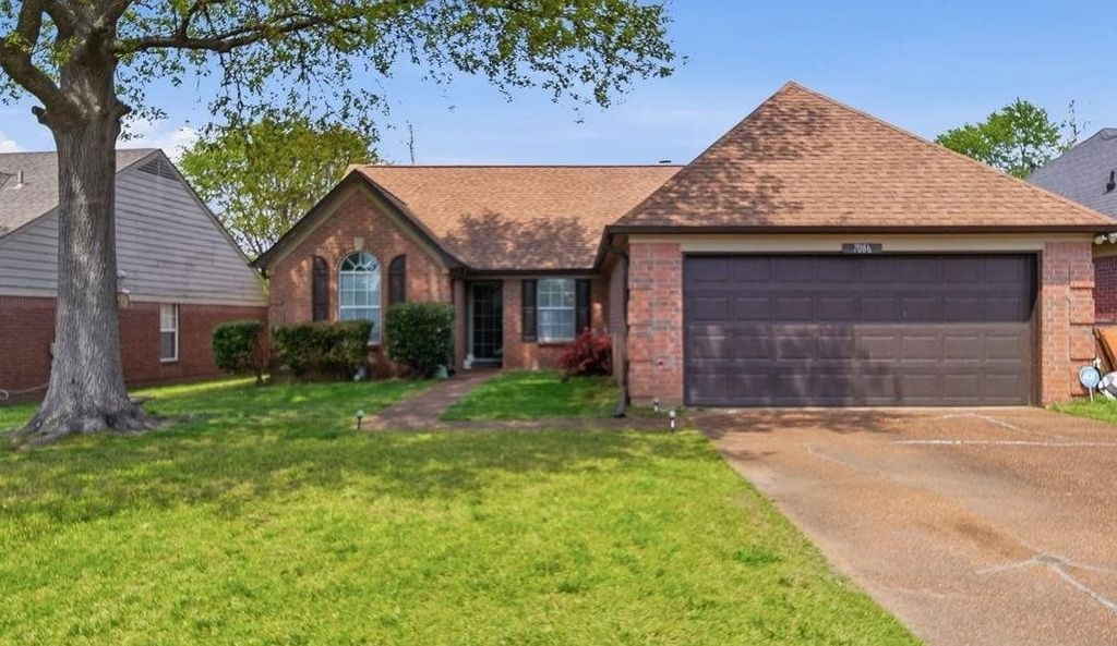 7086 COUNTRY WALK DR, Cordova, TN 38018